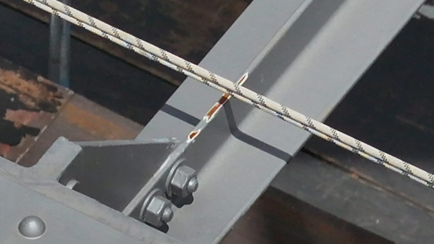 Zoomed detail of truss members from the same inspection pass